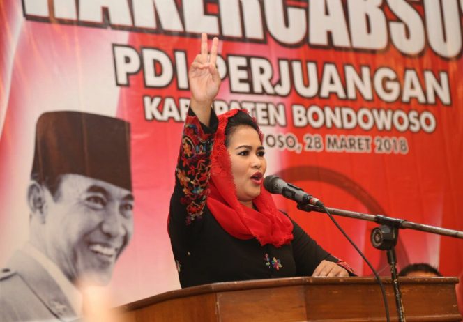 
Puti Guntur calon Wakil Gubernur Jawa Timur