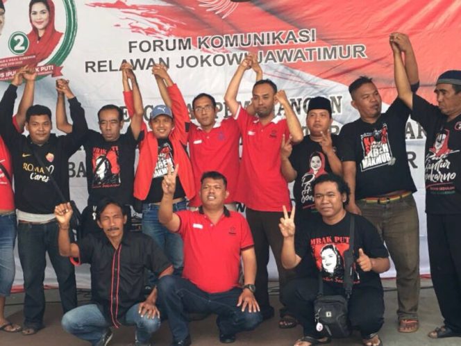 
Relawan Jokowi