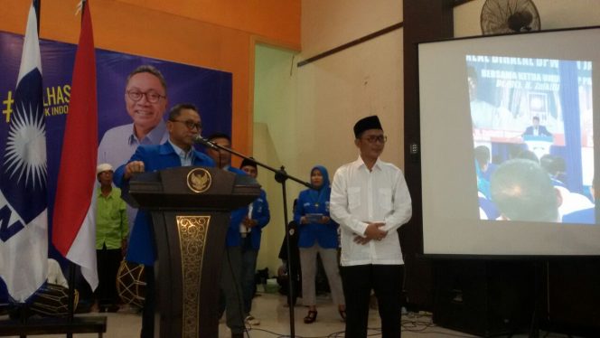 
Ketua Umum PAN Zulkifli Hasan saat kunjungi Kabupaten Sampang