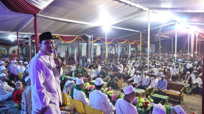 
Ribuan Alumni Nurul Qodim Sepakat Dukung Gus Ipul