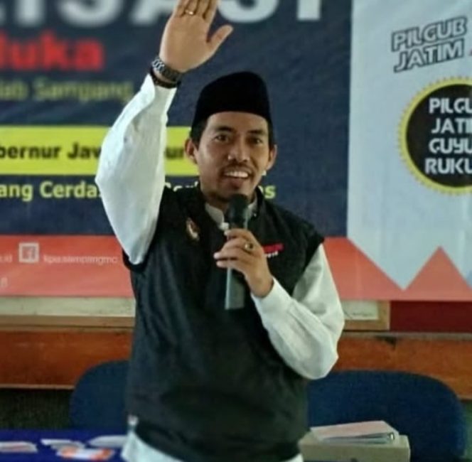 
Miftahur Rozaq Komisioner Divisi Sumber Daya Manusia dan Partisipasi Masyarakat KPU Sampang