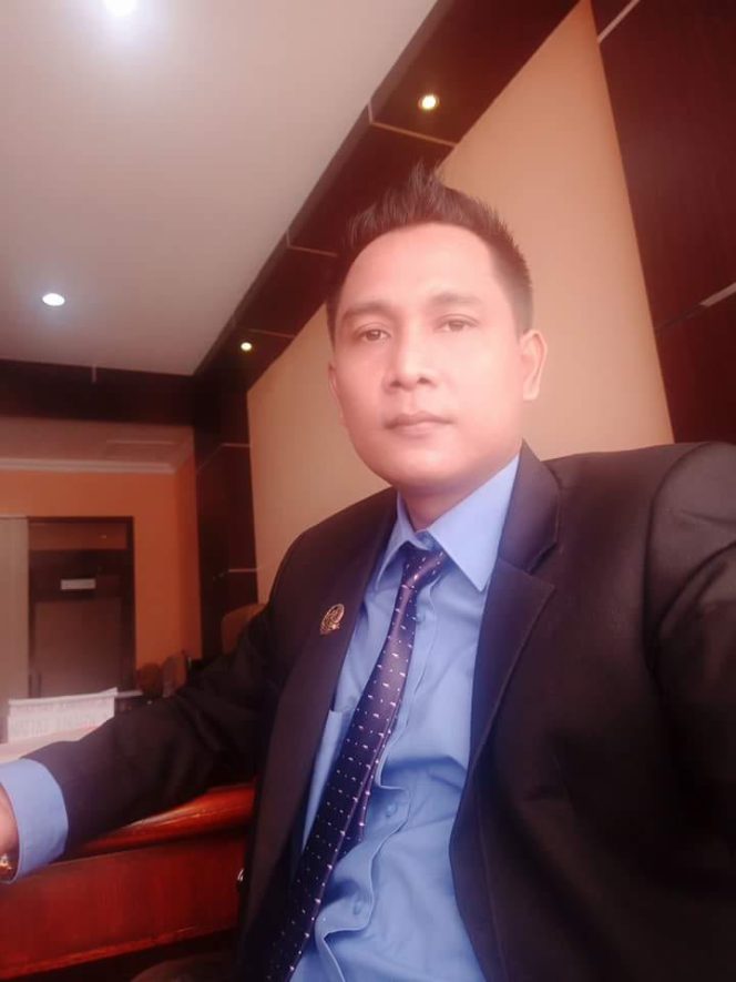 
Syamsuddin Anggota DPRD Sampang