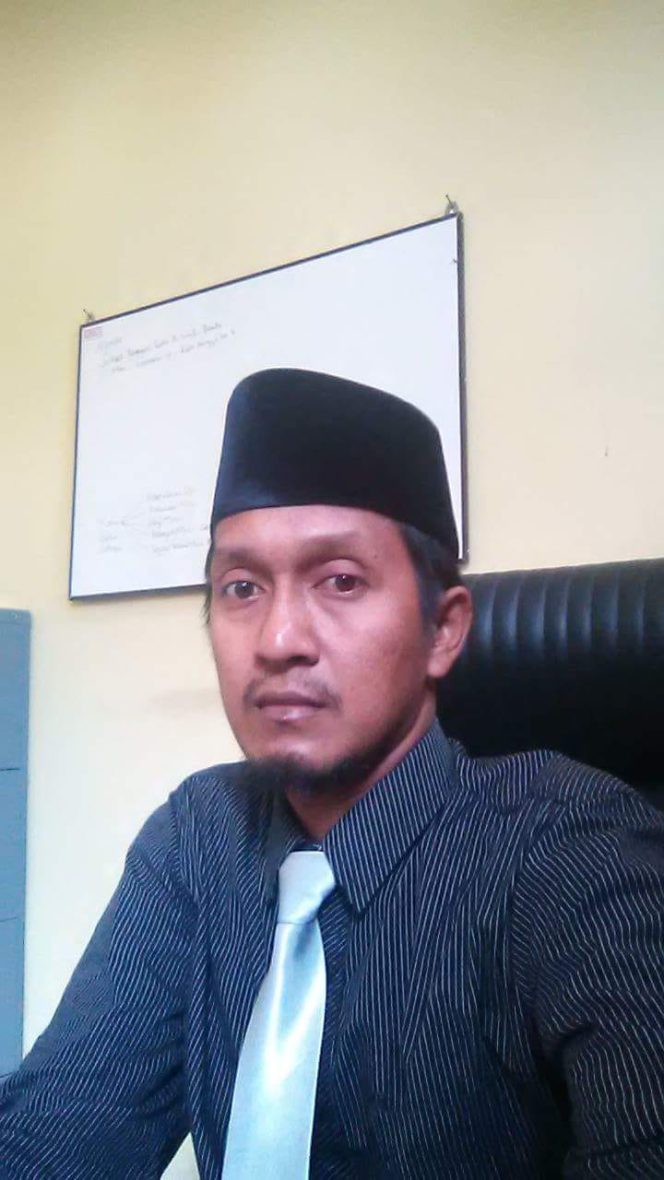 
Syamsul Muarif (Ketua KPU Sampang).