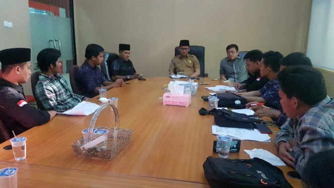 
Kunjungan Ikamaba Surabaya diterima langsung Bupati Bangkalan R Andul Latif Amin Imron.