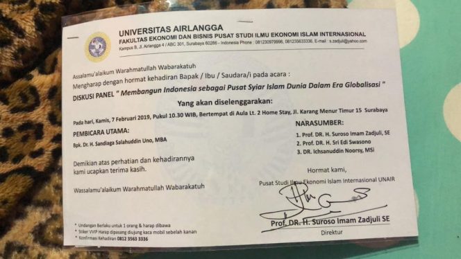 
Diduga Lembaga Ilegal, Forum Alumni Unair Protes Acara Diskusi Panel Sandiaga Uno di Surabaya