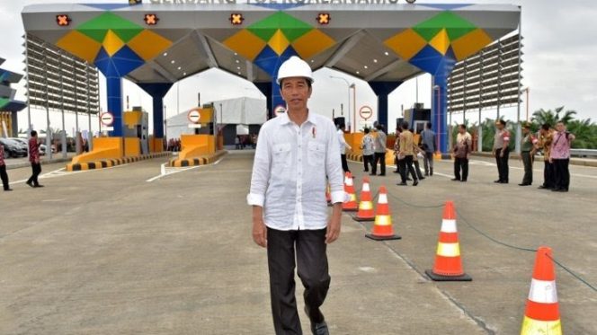 
Kerja Nyata Bidang Infrastruktur Jokowi Menyatukan Indonesia