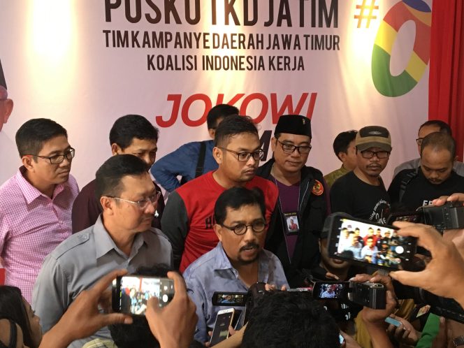 
Kunjungi Jatim, Jusuf Kalla dan Mba Moen Akan Perkuat Kemenangan Jokowi