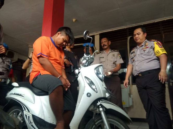 
Kedapatan Membawa 123 Gram Sabu, Pemuda Asal Desa Pangpong, Labang Dibekuk Polisi