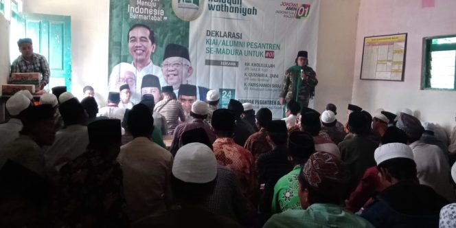 
Kiai dan Alumni Pesantren di Madura Deklarasi Dukung Jokowi-Ma’ruf