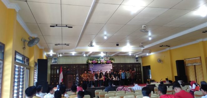 
Resmi Dilantik, FKMG Siap Kawal Pembentukan BPD Kecamatan Geger