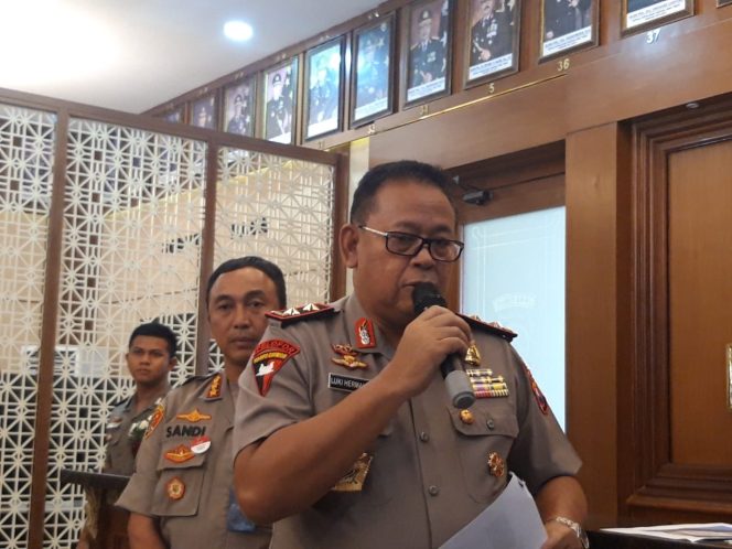 
Polisi Tetapkan Tersangka Baru Insiden Asrama Papua di Surabaya