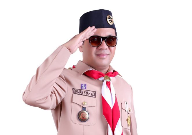 
Mengenal Keponakan Mahfud MD, Bacawali  Surabaya yang Didukung Loyalis Gusdur