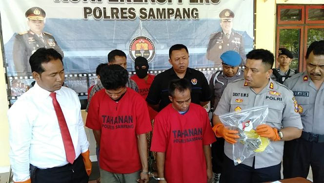 
Gegara Daun Nangka, Dua Warga Omben Ditangkap Polisi