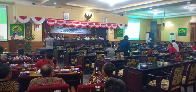 
Fraksi Cabut Surat Delegasi, Dua Paripurna di DPRD Sumenep ‘Ambyar’