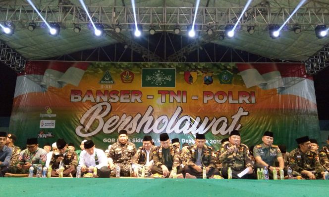 
Banser Bersholawat, Bersama TNI dan Polri