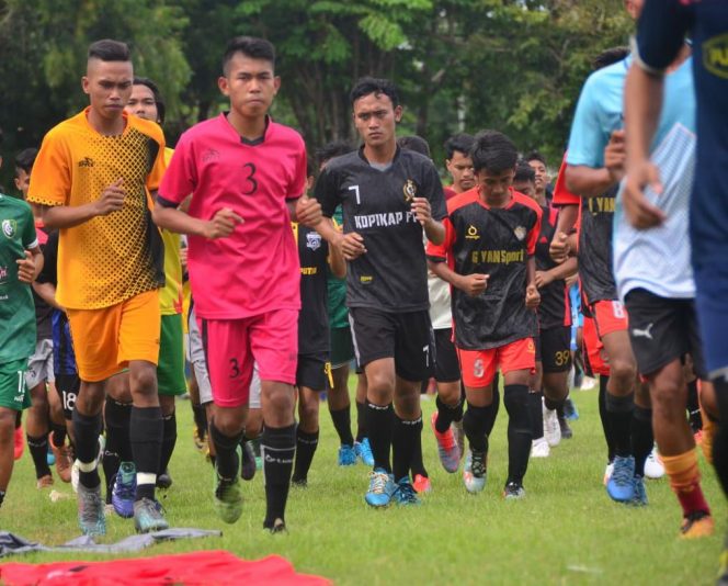 
Seleksi Persesa Sampang: Pemain Eks Liga 3 Ikut Seleksi Perdana