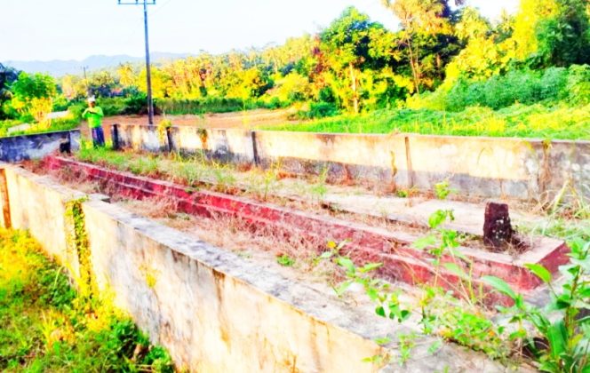 
Bhuju’ Lanjhang, Makam 10,5 Meter di Desa Basoka