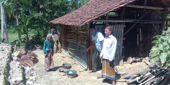 
Bersama PWC IKAPMII Pragaan, Sahabat Care Akan Bedah Rumah di Desa Prenduan