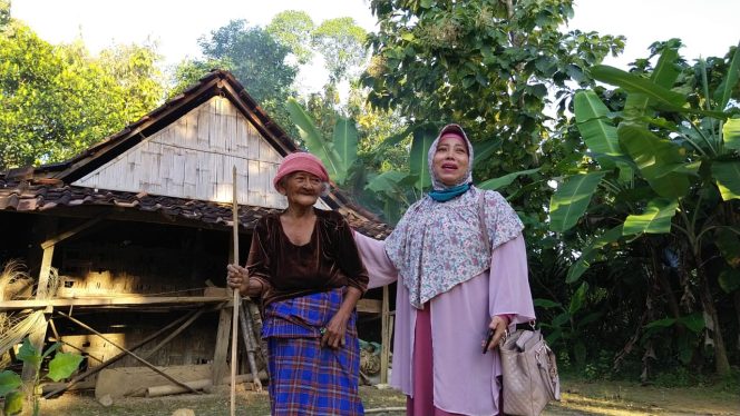 
MHF Kembali Kolaborasi Bagikan Sembako di Desa Mandung