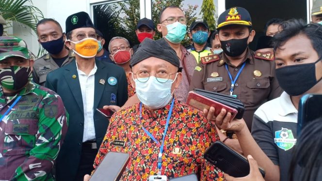 
Bupati Sumenep Tutup Sementara PT Tanjung Odi