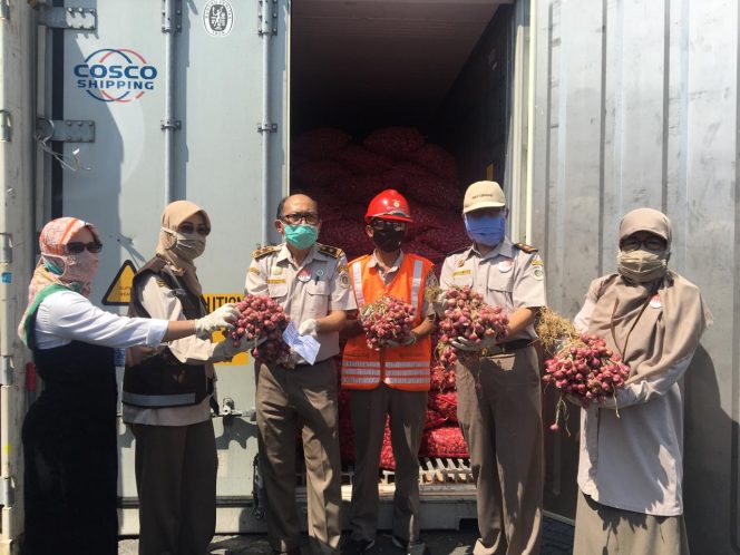 
52,4 Ton Bawang Merah Asal Jatim Diekspor ke Thailand
