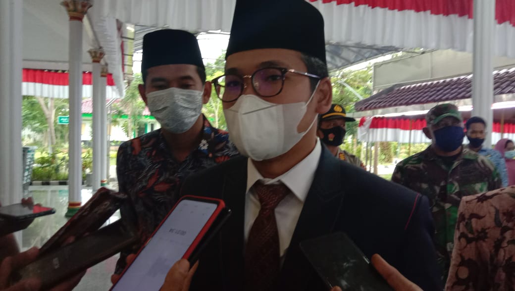 Bupati Bangkalan : Perbup Pilkades Sudah Di Meja Gubernur - LingkarJatim