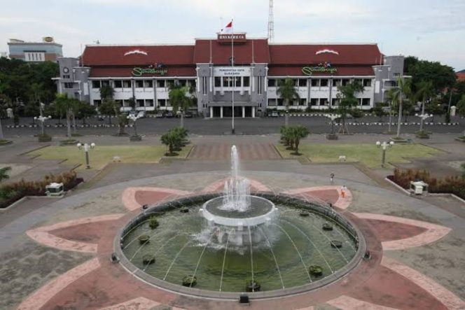 
Pemkot Surabaya Berniat Tidak Terapkan PSBB