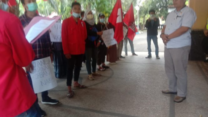 
GMNI Bangkalan Dorong DPRD & Kejari Segera Tuntaskan Indikasi Korupsi BUMD