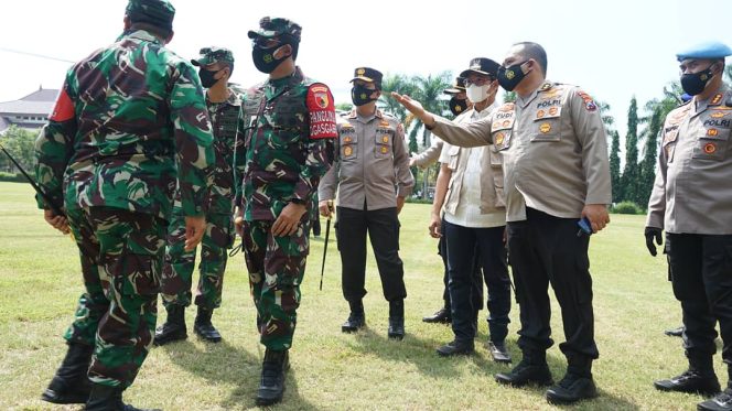 
Pangdam V Brawijaya; Lonjakan Kasus Positif Covid-19 di Bangkalan Belum Tentu Disebabkan Varian Baru