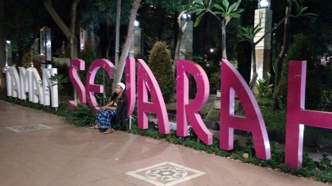 
Pemkot Surabaya Tutup Beberapa Taman Tempat Rekreasi