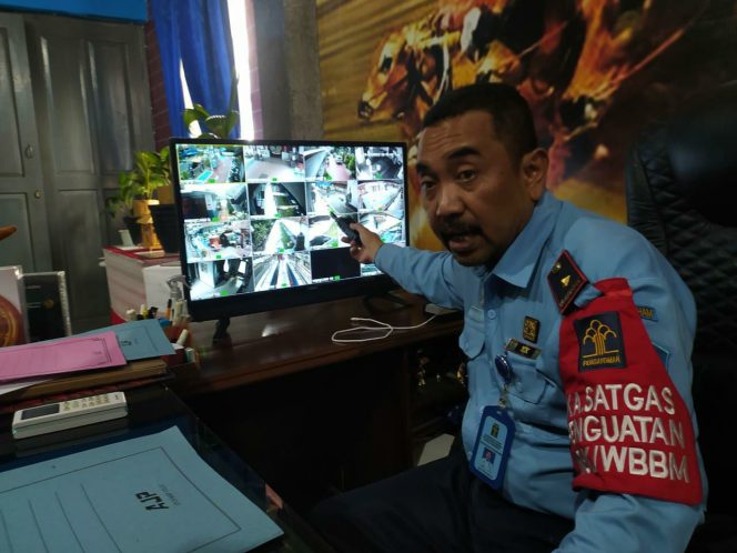 
Kepala Rutan Sampang Mengaku Kesulitan untuk Menangkap Tahanan Kabur