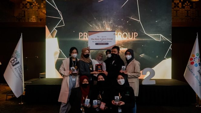 
Siswi SMA Al Muslim Raih The Best Project Group di Istanbul Youth Summit