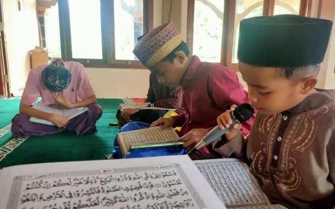 
6000 Guru Ngaji di Sampang akan Mendapat Bantuan