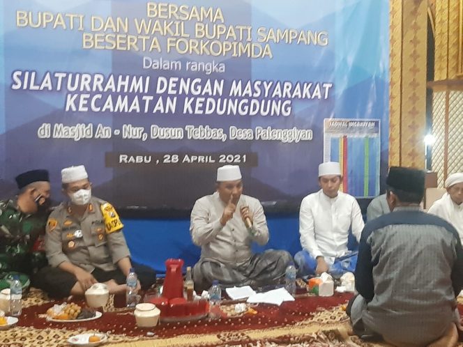 
Safari Ramadhan, Bupati Sampang Akan Datangi 14 Masjid di Kecamatan yang Berbeda