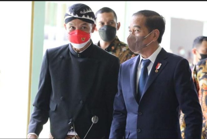
Jokowi dan “Politik Basa-basi” ke Ganjar Pranowo Jelang Pemilu 2024