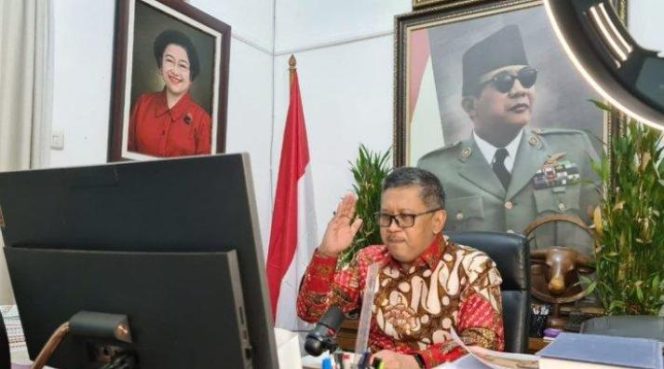 
Projo Hadir di Acara Silatnas Koalisi Indonesia Bersatu (KIB), Begini Tanggapan Sekjen PDIP