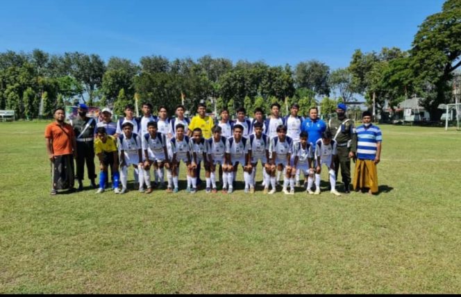 
Tanding Pertama di Liga Santri Jatim Mewakili Bangkalan, Al-Ihsani Berhasil Meraih 3 Point