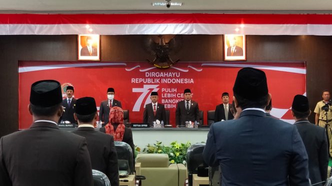 
Mendengar Pidato Presiden, Ketua DPRD Pamekasan Optimis Indonesia Akan Pulih Lebih Cepat