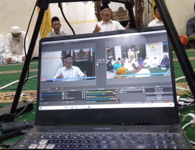 
Pertama Live; Program Sanrasan Siarkan Langsung Pengajian Umum dari Masjid Mubaraq