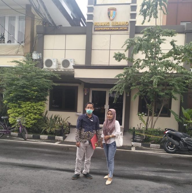 
Oknum Anggota Polsek Sokobanah Dilaporkan ke Propam Polda Jatim