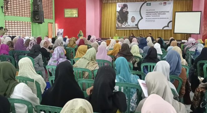 
Ratusan Guru di Bangkalan Ikut Program Hero4Edu