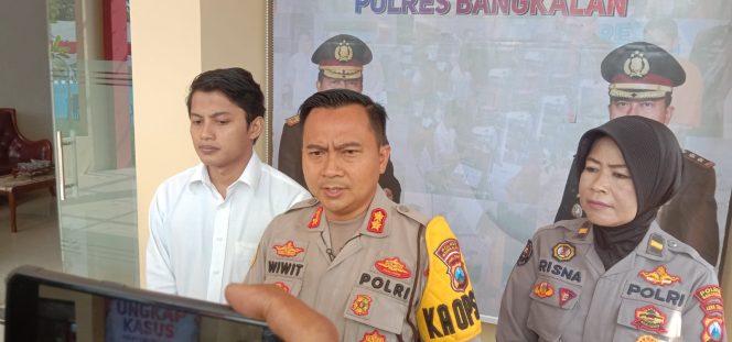 
Hitungan Jam, Polres Bangkalan Berhasil Bekuk Diduga Pelaku Pembacokan Ketua P2KD Desa Manggaan