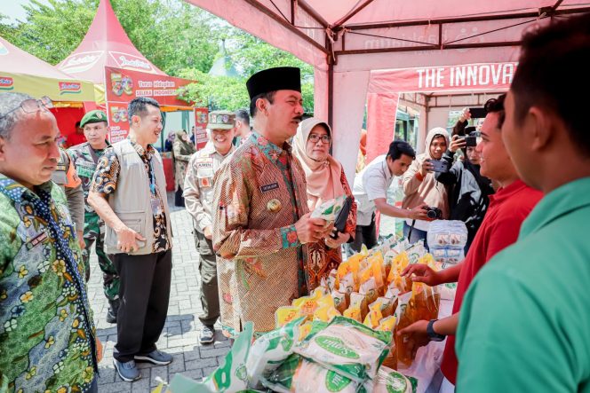 
Jelang Ramadhan, Pemkab Pamekasan Gelar Pasar Murah di Empat Titik