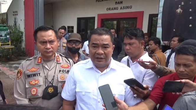 
Walaupun Bermasalah Ketua DPRD Bangkalan Meminta PIlkades Harus Tetap Dilanjutkan, Begini Alasannya