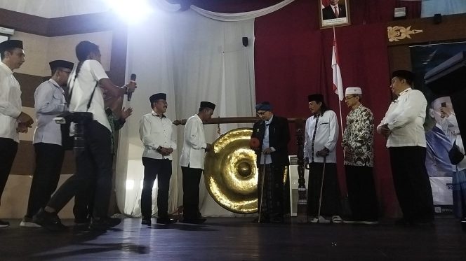 
Launching BLU, Rektor UTM Cerita Siklus Dua Puluh Tahunan