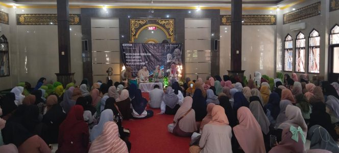 
Refleksi 1 Muharram, Kopri UTM Hadirkan Perempuan Muslim Inspiratif untuk Berbagi Semangat