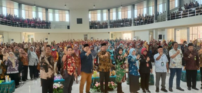 
Puluhan Ribu Kader Kesehatan Mendapatkan Insentif dari Pemkab Sidoarjo