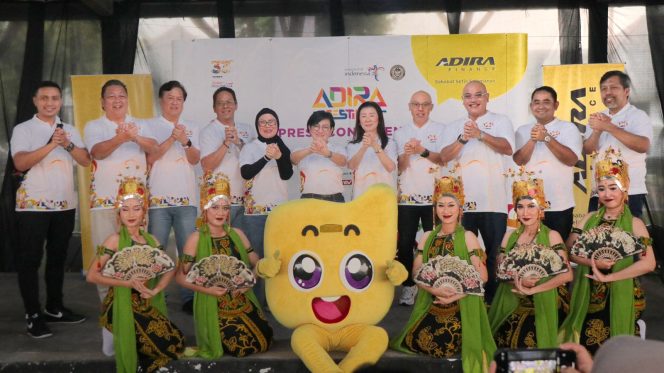 
Malam Ini, 75 Komunitas Motor XSchool SMA Asal Surabaya Hingga Band Papan Atas Akan Meriahkan Adira Festival