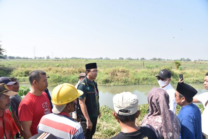
Hidupkan Kembali lahan Pertanian, Pemkab Sidoarjo Segera Bangun Jembatan dan Talang Irigasi