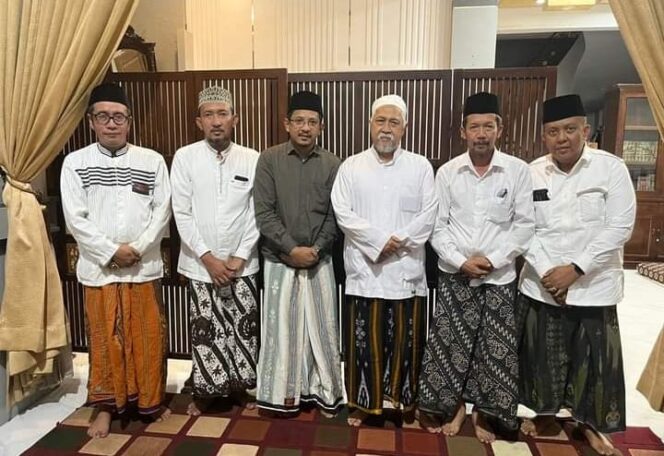 
Didukung Tokoh dan Ulama, KH Makki Nasir Mantap Maju Ketua PWNU Jatim 